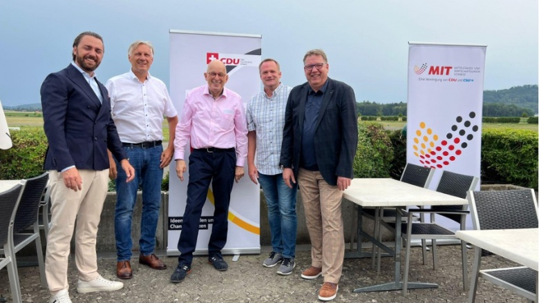 «Get – Together» Flugplatz Birrfeld in Lupfig